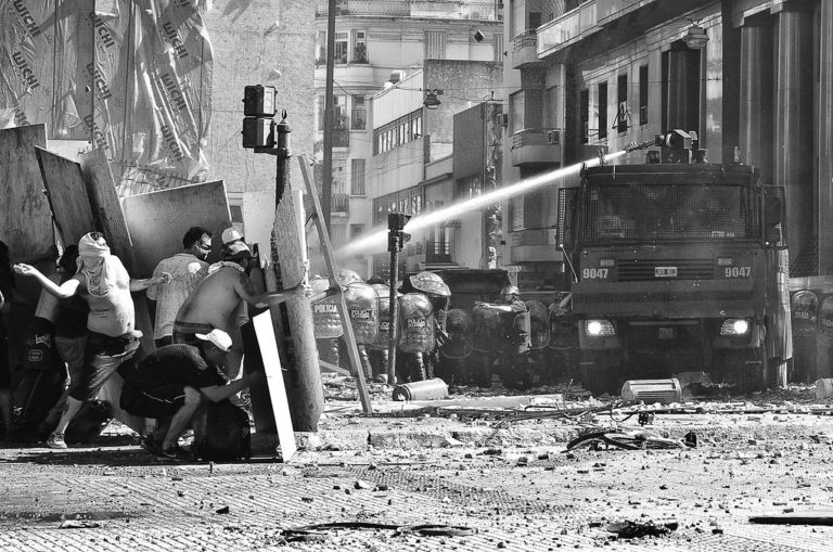 Coronavirus: ¿un clavo saca otro clavo?