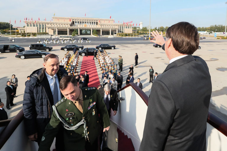 El Dragón y el Capitán brasileño