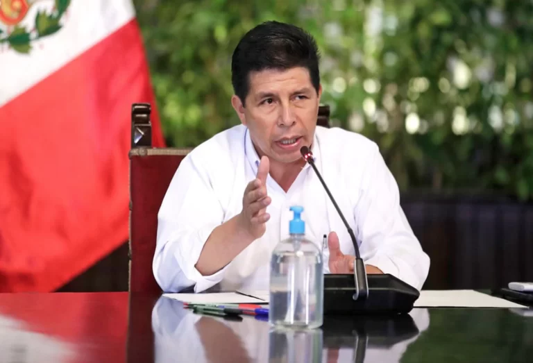 Peruvian opposition fails in its attempt to overthrow the president