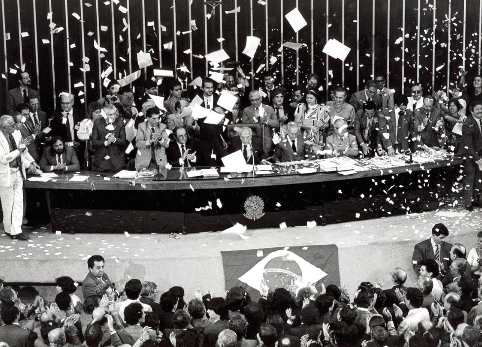 File:Brazil vs. Chile in Mineirão 32.jpg - Wikimedia Commons