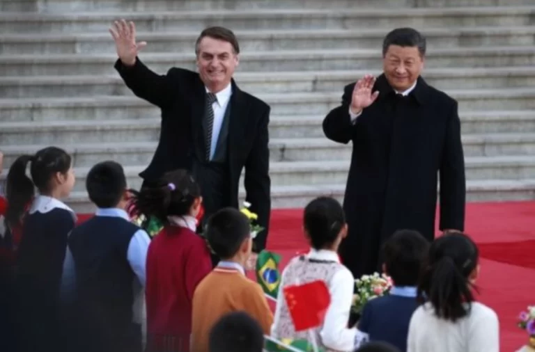 China se involucra con América Latina: ¿distorsionando el desarrollo y la democracia?