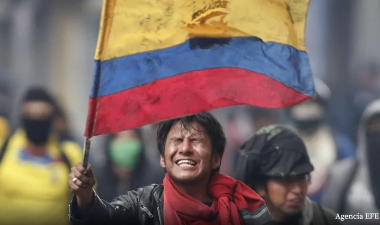 ¿Hay salida a la crisis en Ecuador?