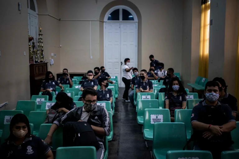 La enseñanza secundaria y el futuro de Brasil