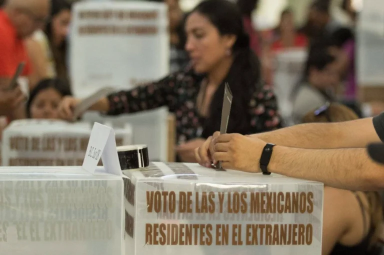 Technology facilitates Mexicans voting from abroad