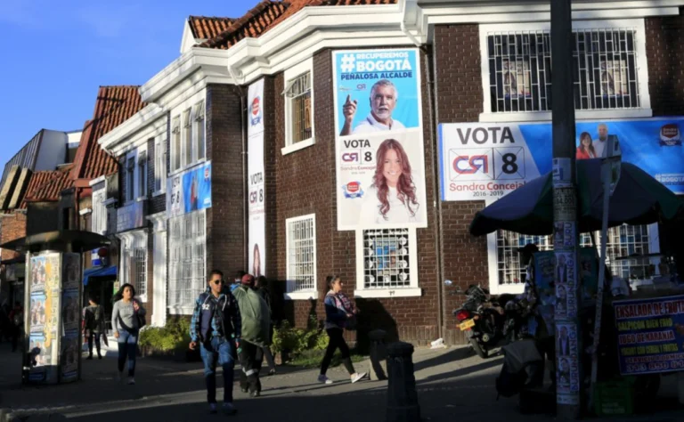 Is the grass always greener on the other side of the fence? Comparing subnational elections in Colombia and Chile