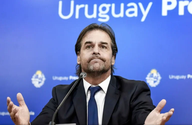 Uruguay is not an island