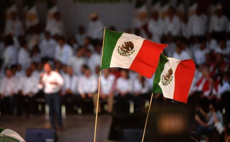 México 2024: candidatos medíocres, democracia em risco