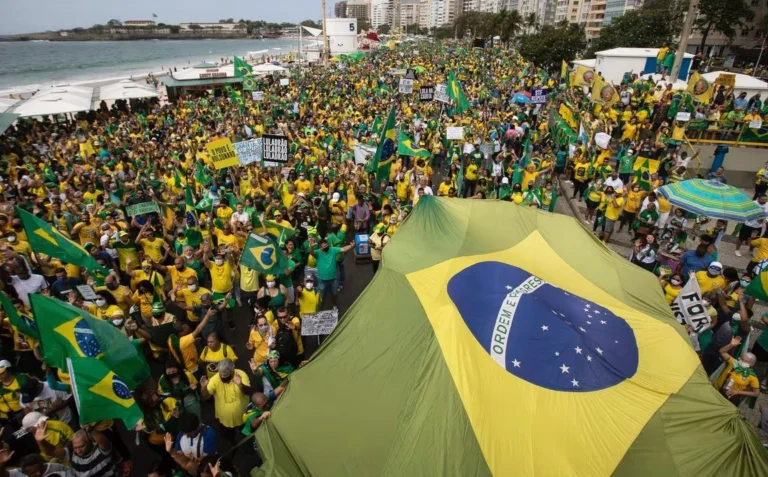 Bolsonaro, Lula, Bonaparte e Malaparte