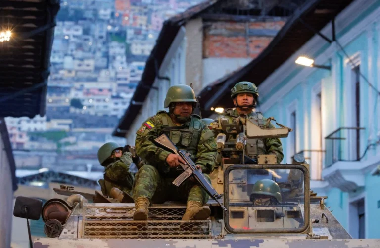 Ecuador: War, Courts and Power