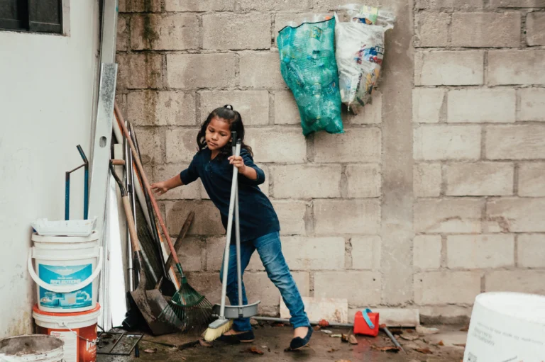 Out of school: Venezuelan adolescent girls at risk