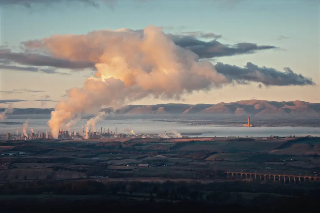 Imagination from “bottom-up”: rethinking the future in the Age of the Anthropocene