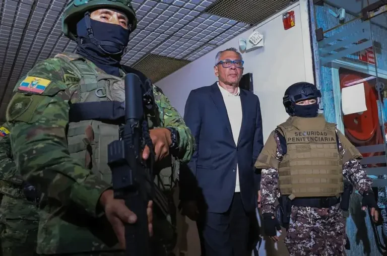 Corrupção institucionalizada no Equador: os desafios do governo de Noboa