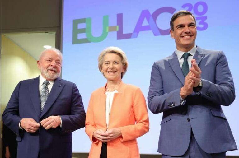The IV EU–CELAC Summit: Pragmatic Alliance or Partnership of Values?