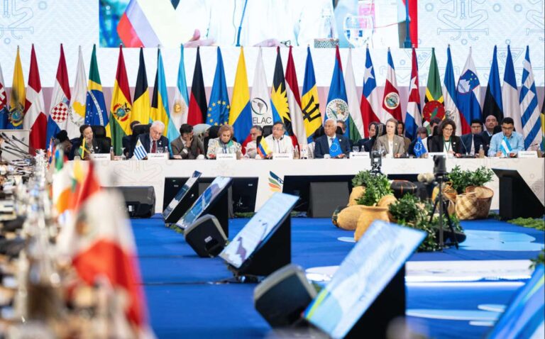 Europa ausente e América Latina dividida: o diálogo se esgotou?