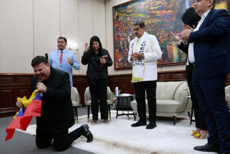 Em nome de Deus: o carácter messiânico do populismo