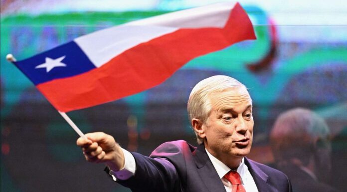 Chile: o fim da clivagem ditadura–democracia