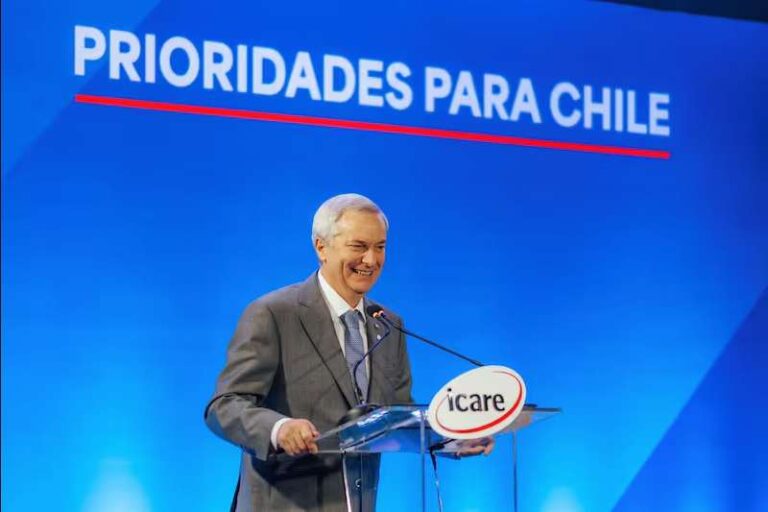 O silêncio estratégico de Kast e os riscos para a agenda de gênero no Chile