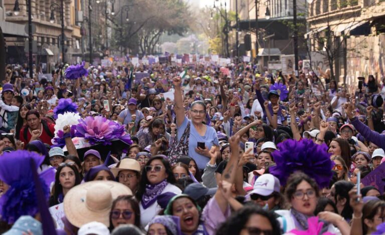 Feminismo: entre avanços legais e retrocessos políticos