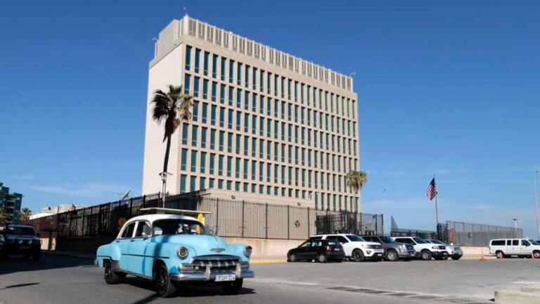 A negociação EUA-Cuba: transição ou resistência adaptativa?